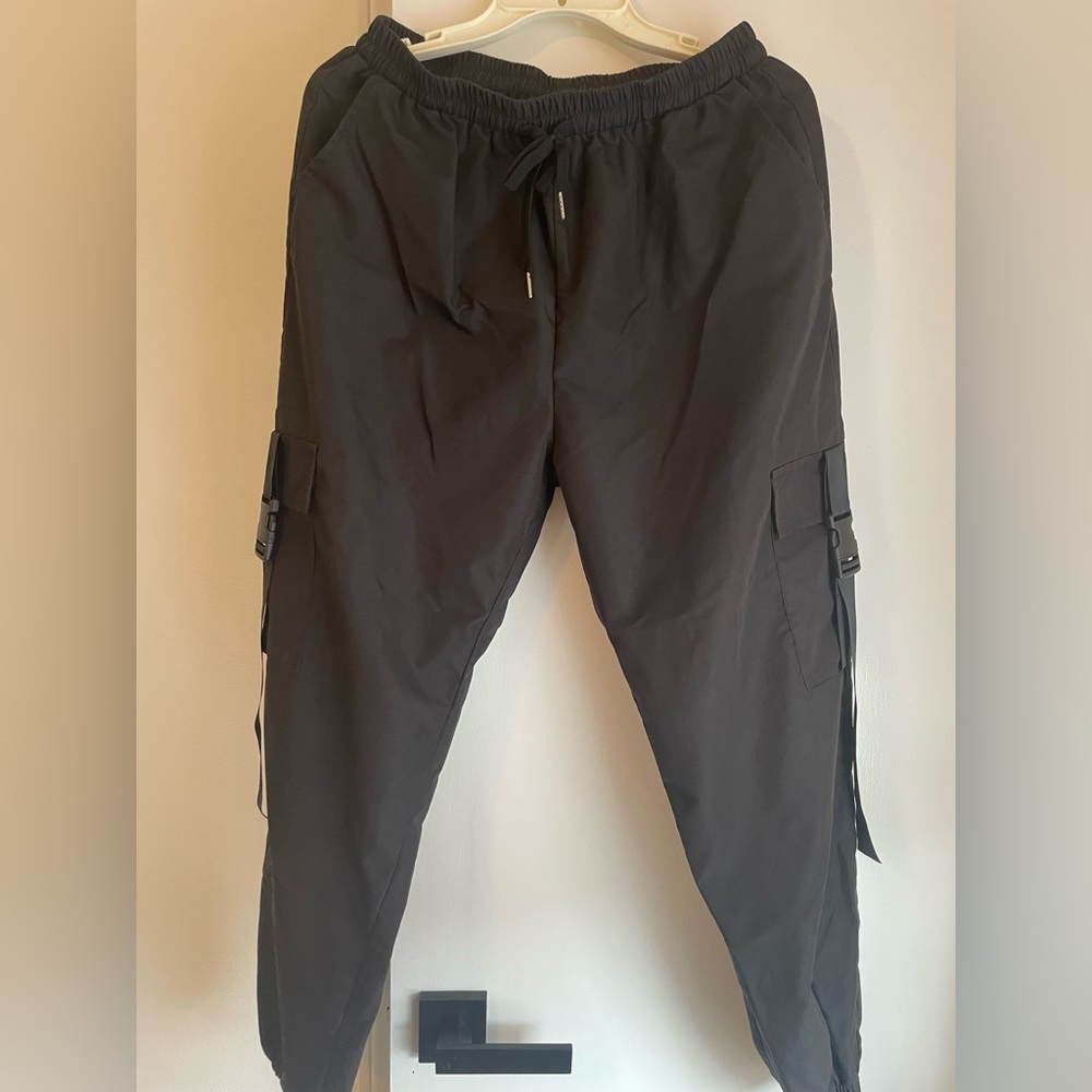 Side buckle pants